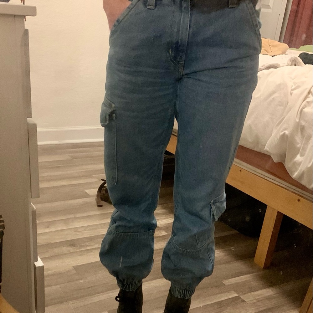 BDG jean jogger. utility and cargo style.